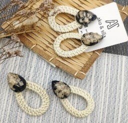 Black Stone Rattan Teardrop Earrings