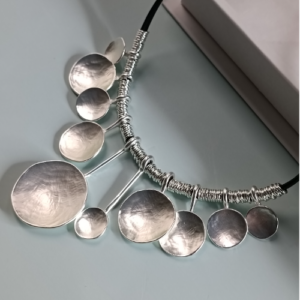 Silver Hammered Disc Collar Necklace