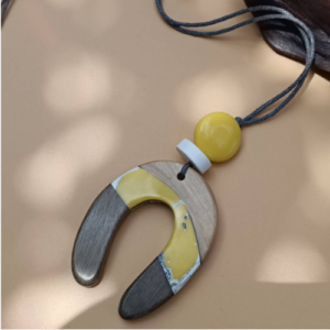 Multicolor Horseshoe Wood Necklace