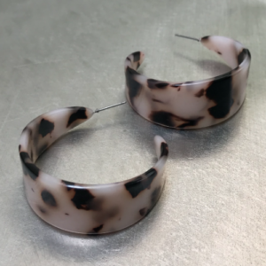 Tortoiseshell Wide Hoop Earrings