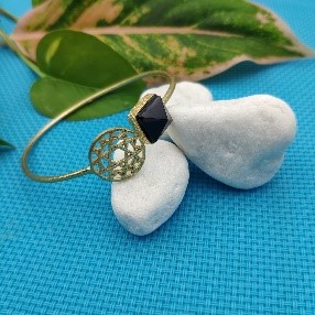 Gold Black Stone Charm Bracelet