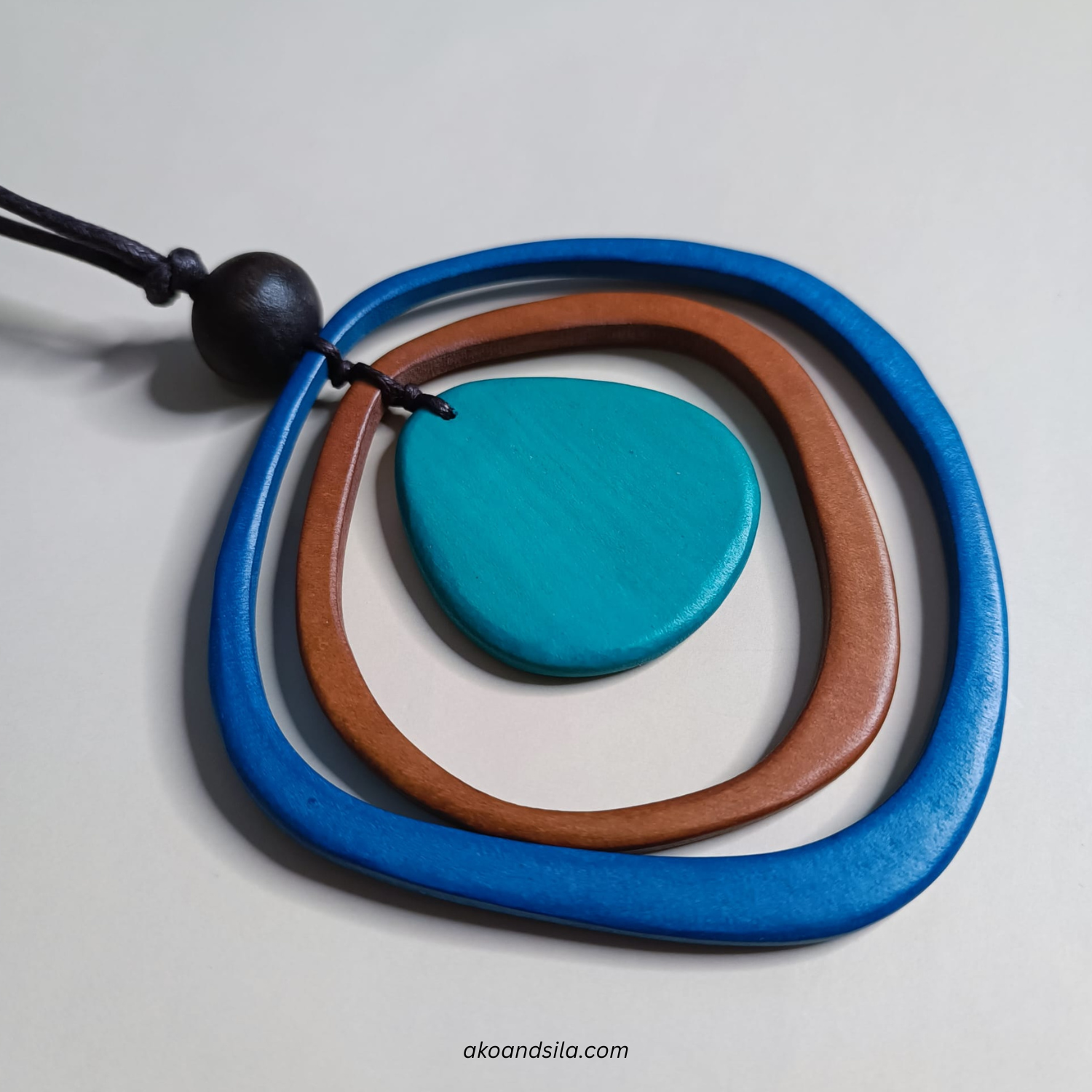 Blue Ring Wood Necklace - Image 2