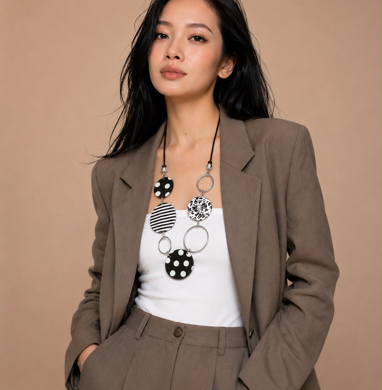 Monochrome Pattern Necklace - Image 3