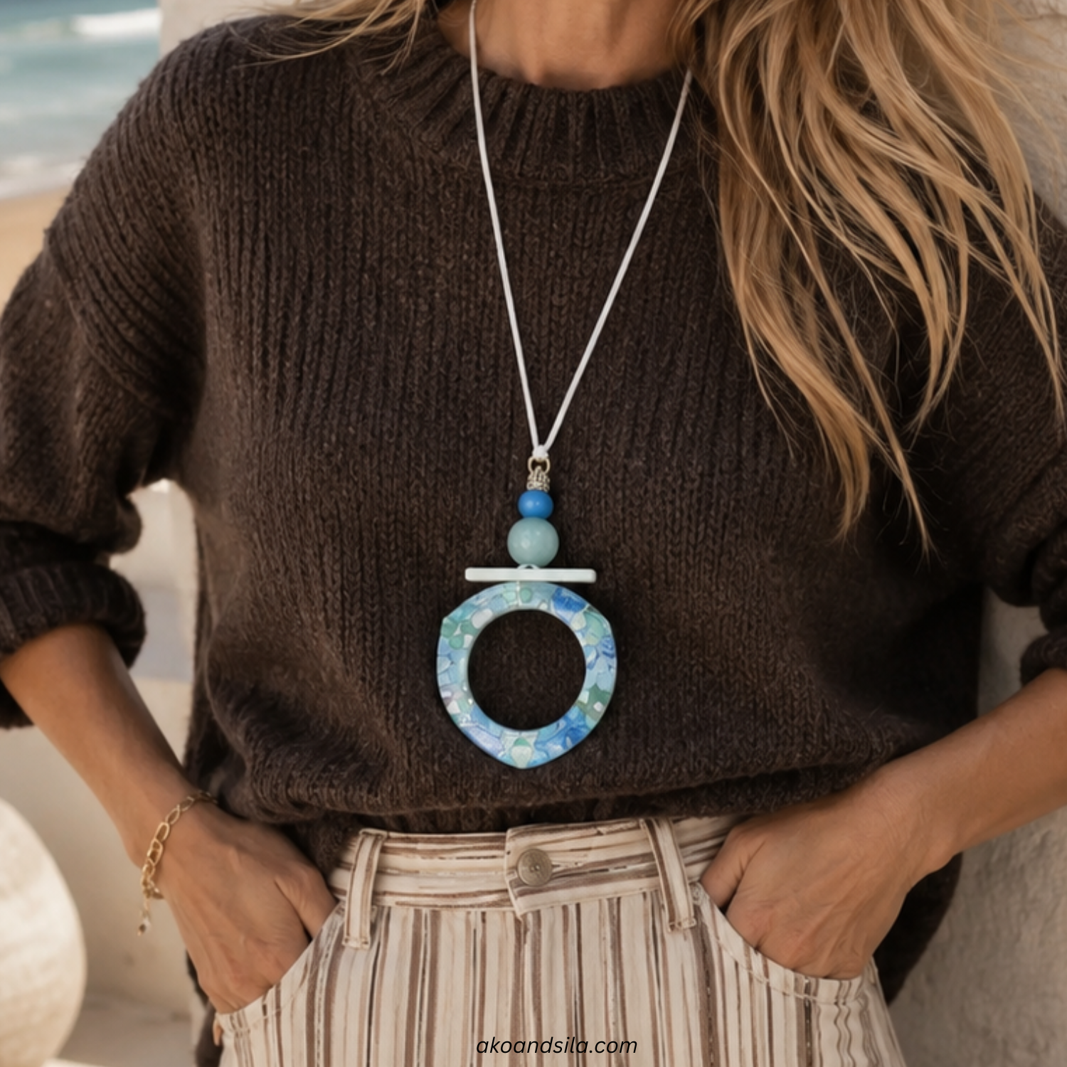Blue Open Pendant Necklace - Image 5