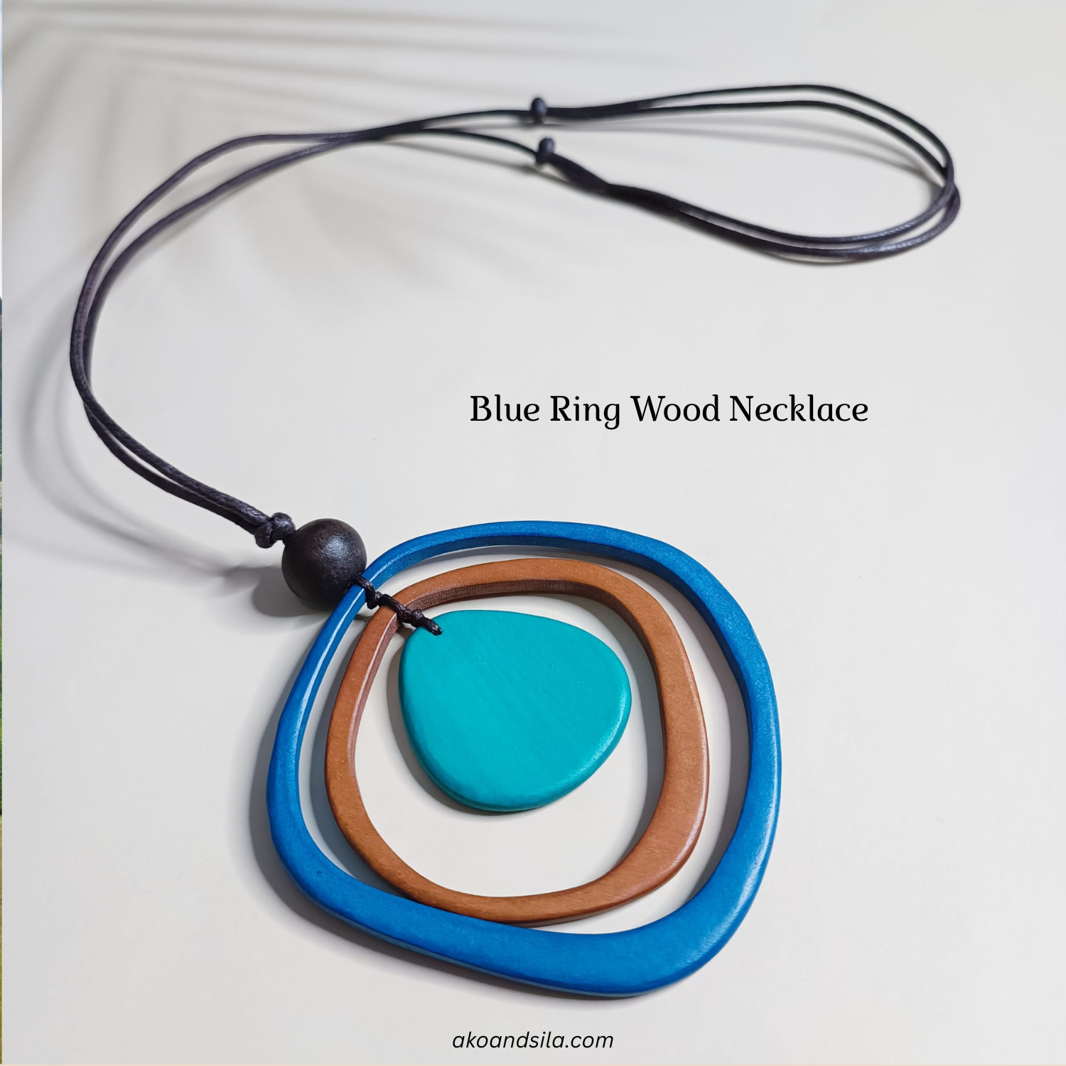 Blue Ring Wood Necklace - Image 3
