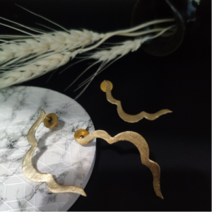 Golden Wavy Stud Earrings