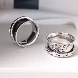 Silver Spinner Band Ring