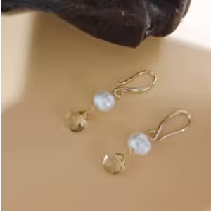 Pearl In Sunrise Coast Earrings