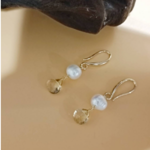 Pearl In Sunrise Coast Earrings