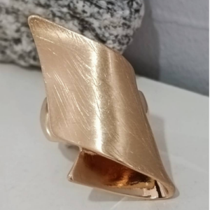 Gold Curved Wrap Ring