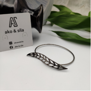 Black Leaf Wrap Bracelet
