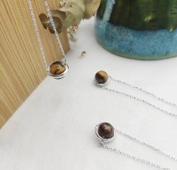 Brown Round Stone Necklace