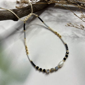 Black White Pearl Beaded Bracelet