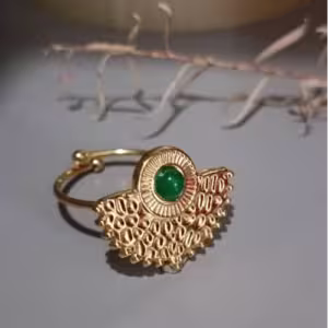 Green Hamony Crown Ring