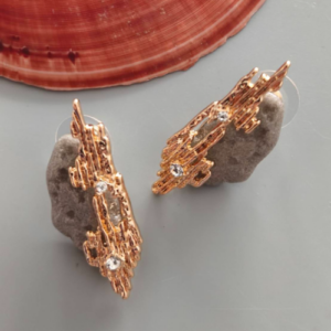 Gold Crystal Texture Stud Earrings