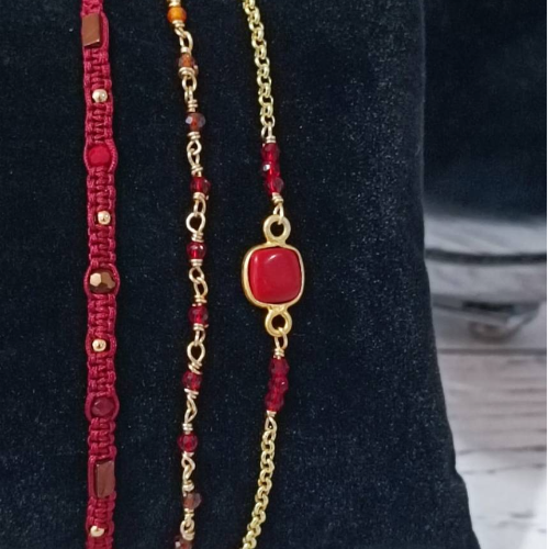 Red Stone Strand Bracelet