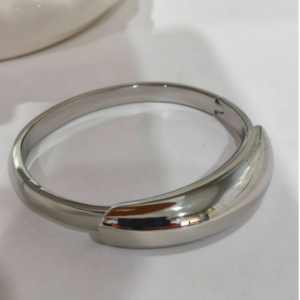 Silver Sleek Bangle Bracelet