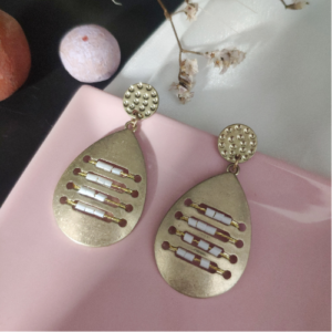 White Cutout Teardrop Earrings