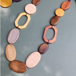 Neutral Link Pebble Necklace