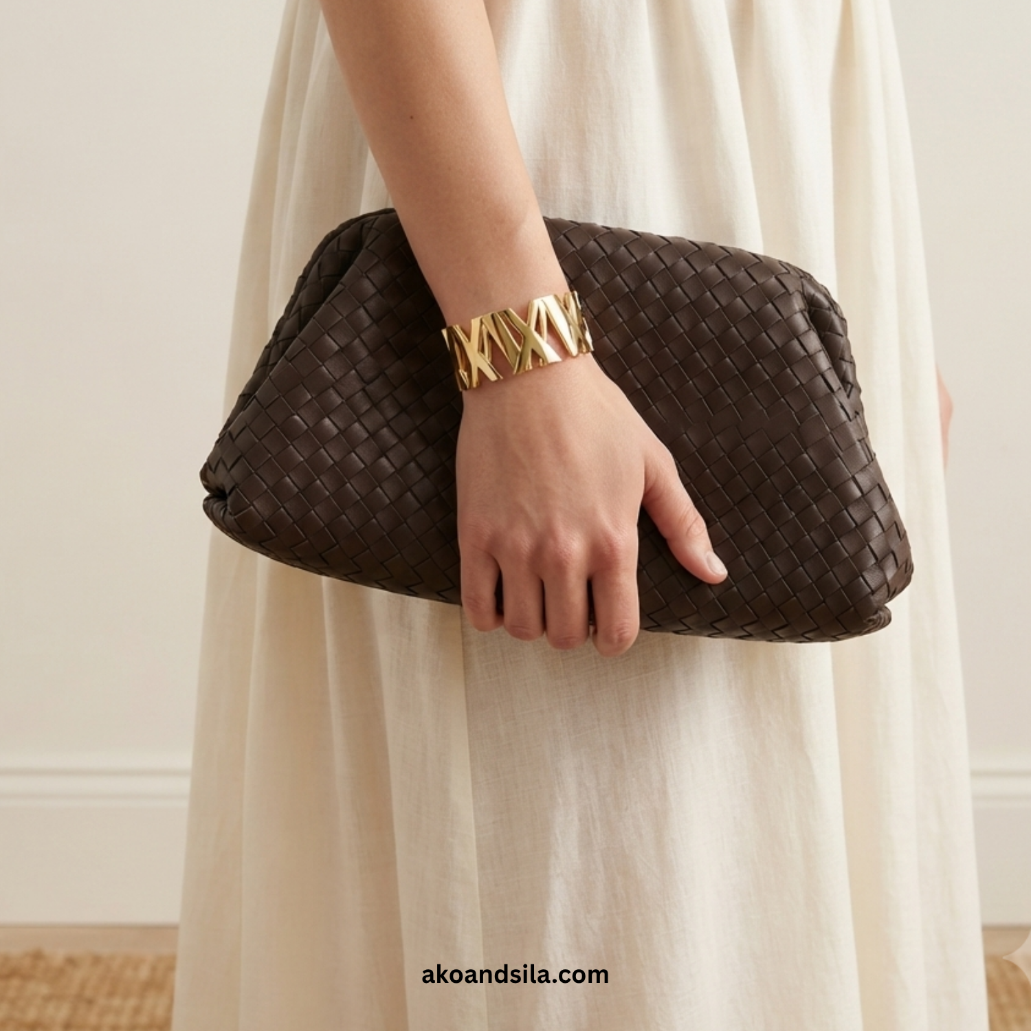 Golden Zigzag Cuff Bracelet - Image 4