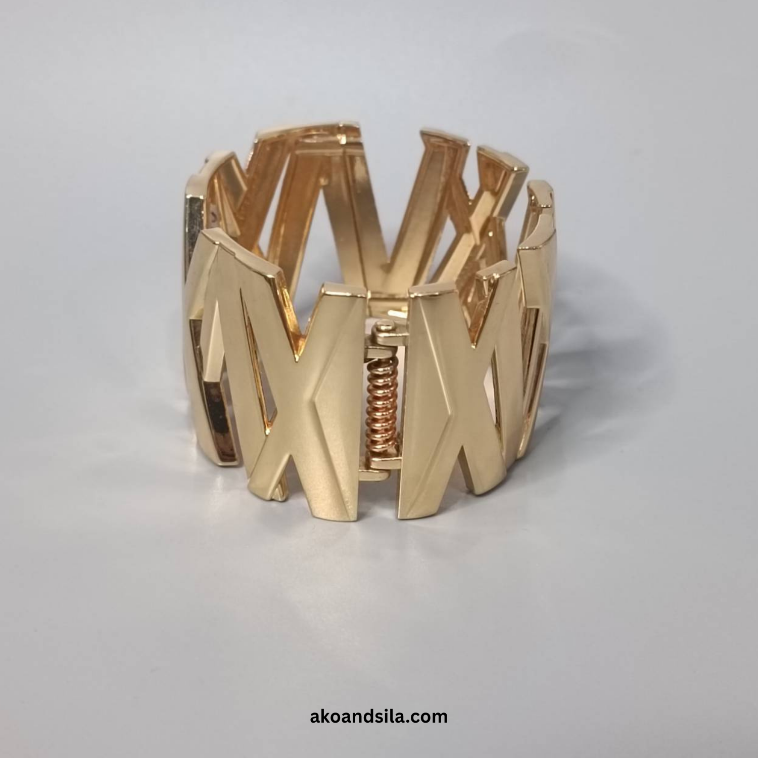 Golden Zigzag Cuff Bracelet - Image 5