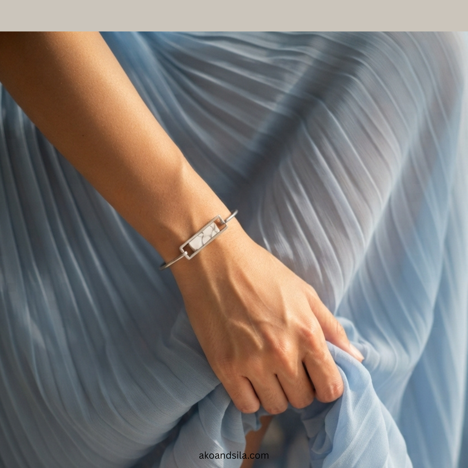 Hoop Bracelet - Image 2