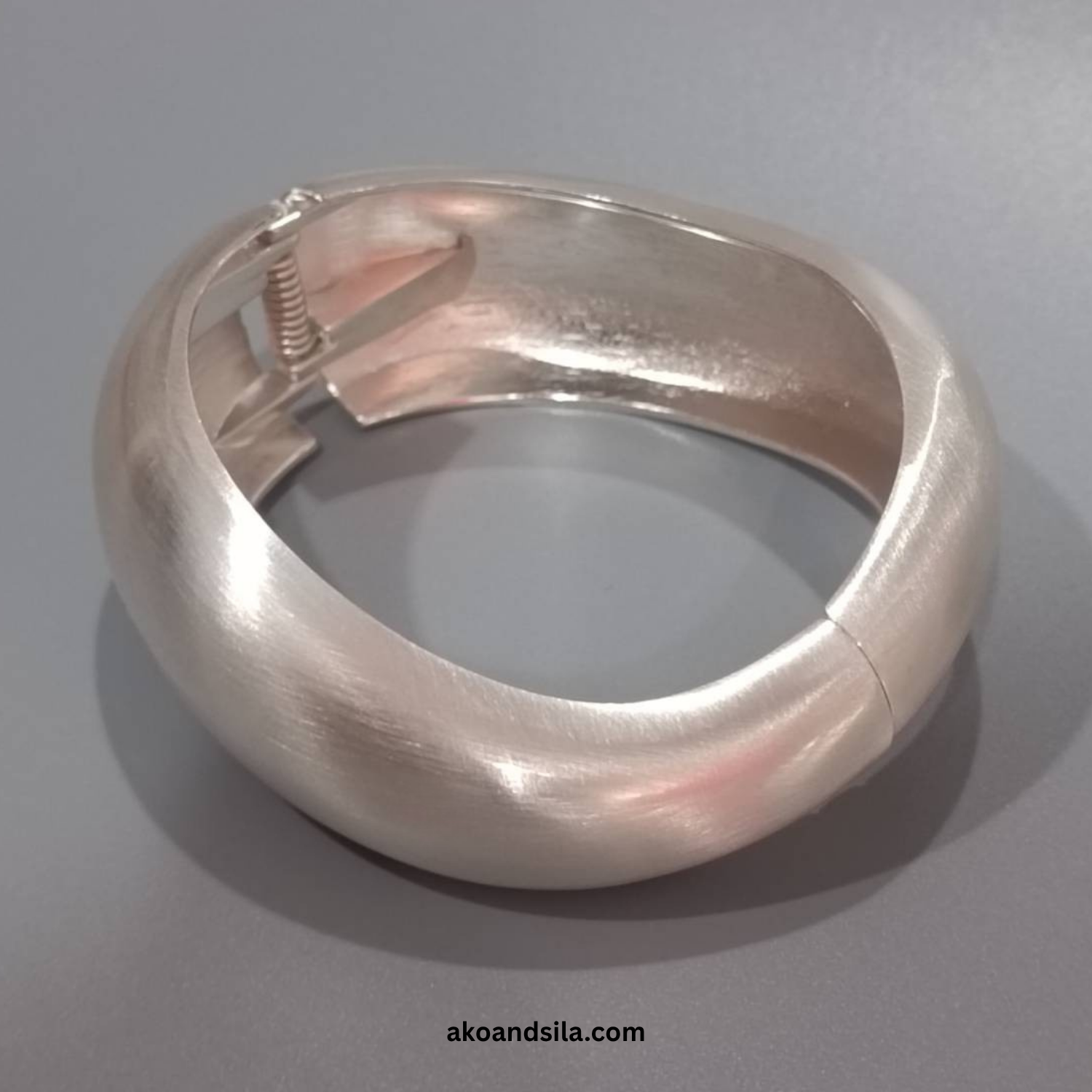 Matte Silver Dome Bracelet - Image 5