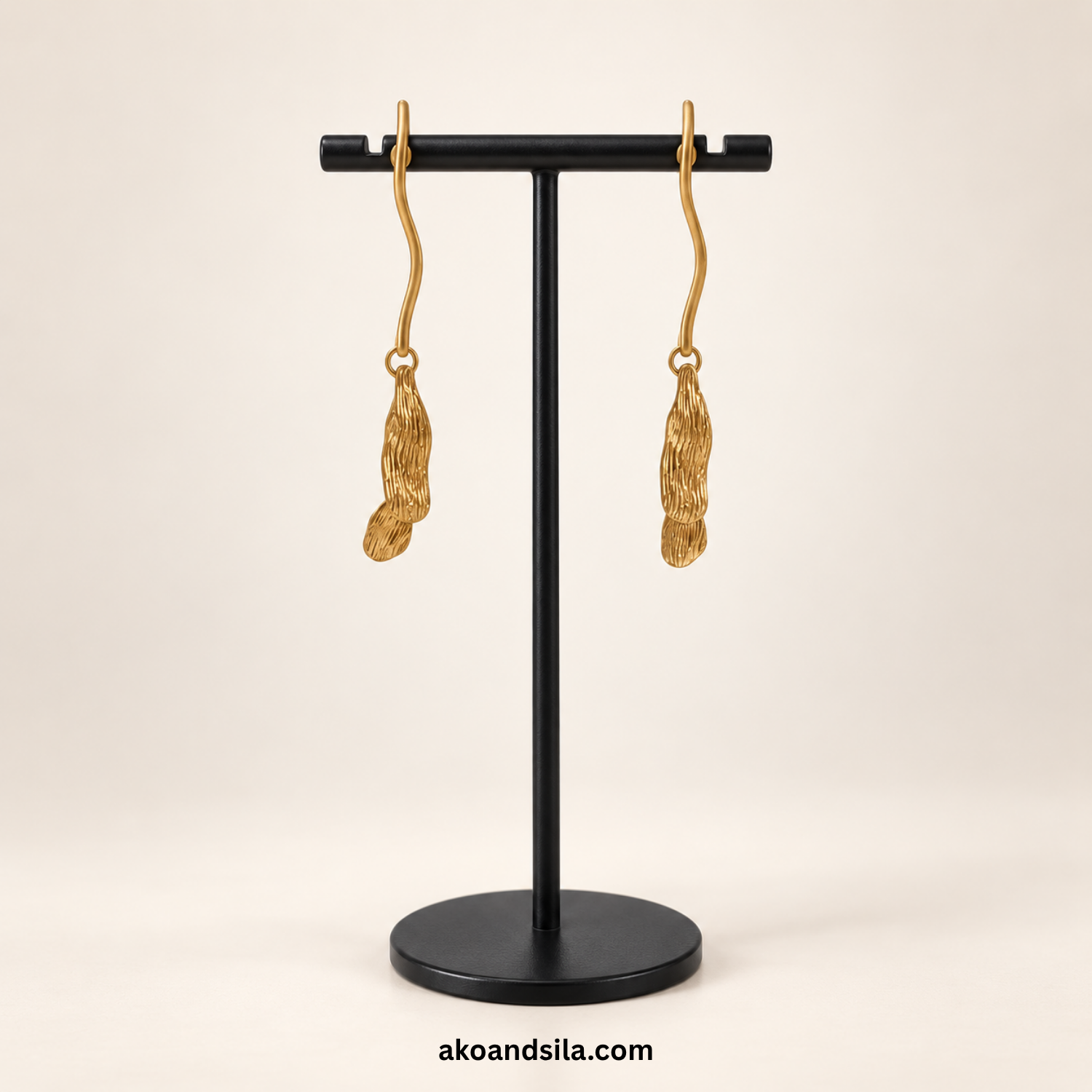 Spear Drop Earrings - Image 4