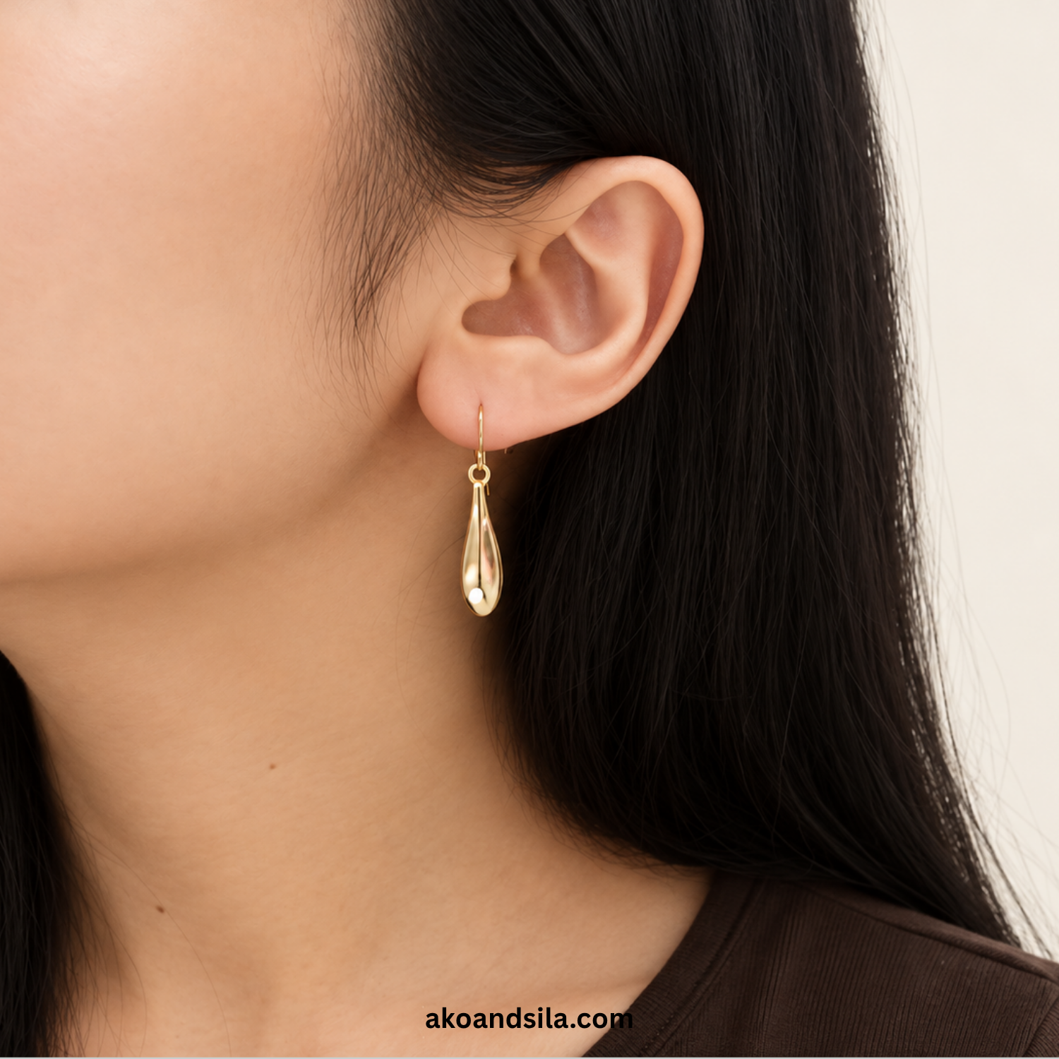 Golden Teardrop Hammered Earrings - Image 2