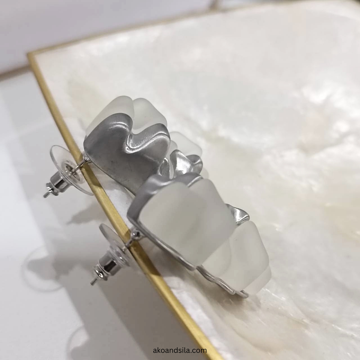 Silver Spiral Threader Earrings - Image 4