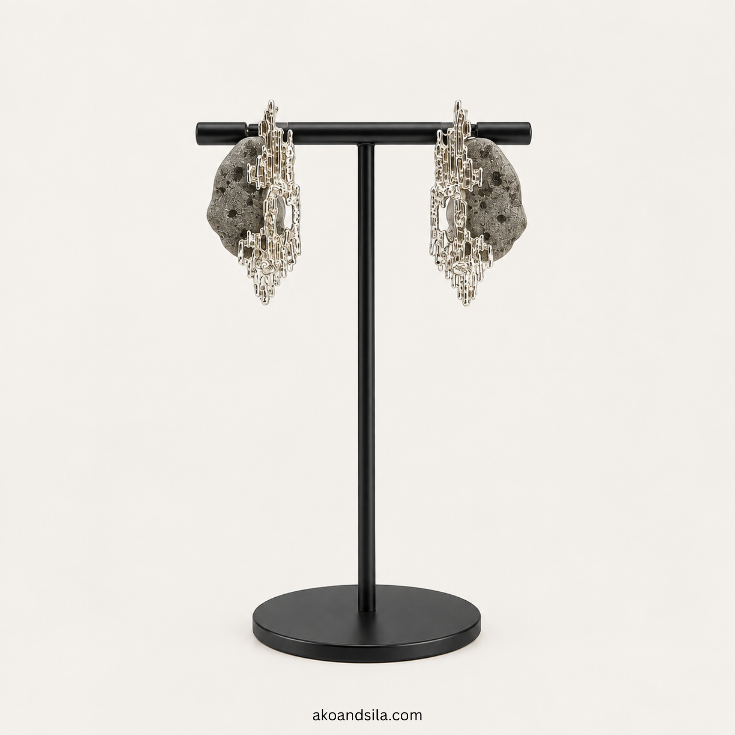 Silver Crystal Texture Stud Earrings - Image 4