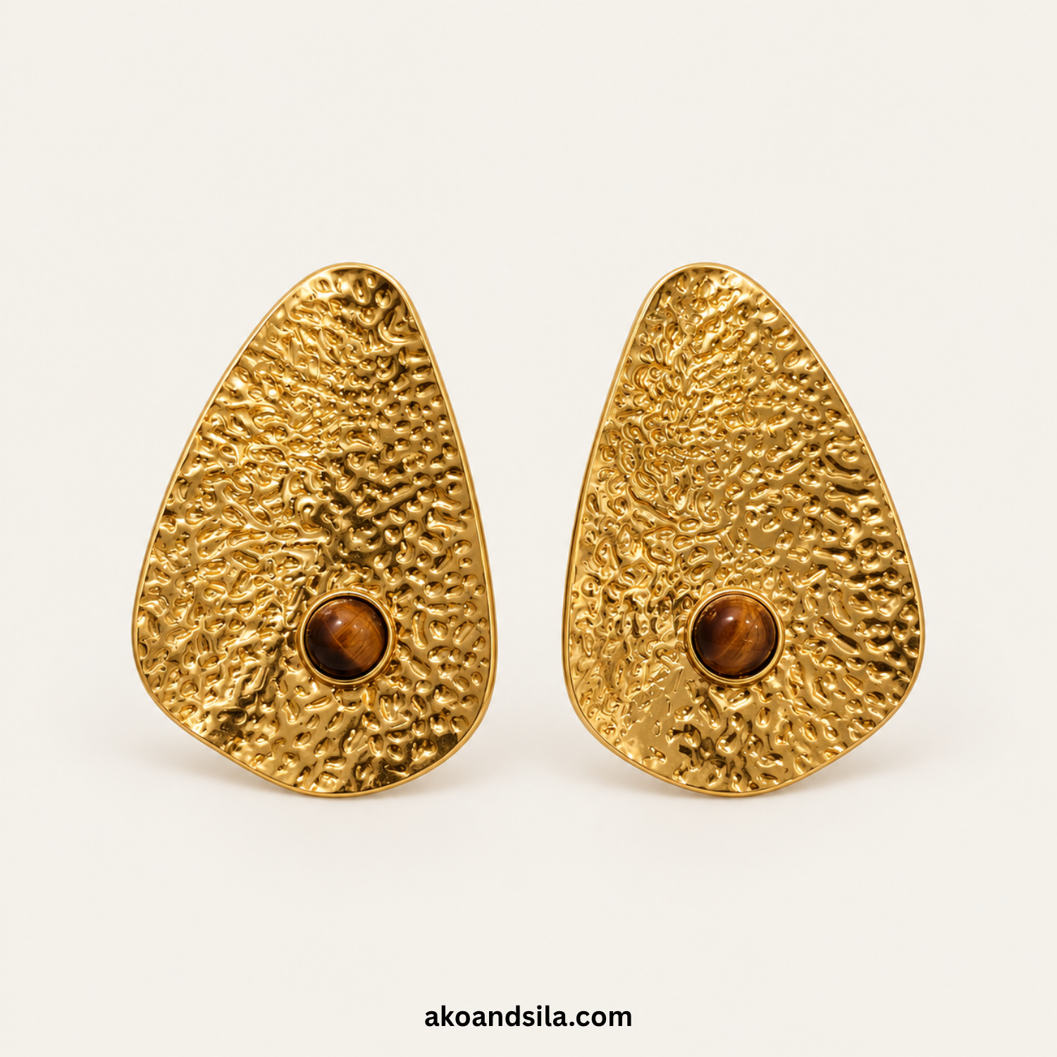 Hammered Golden Teardrop Stud Earrings - Image 3