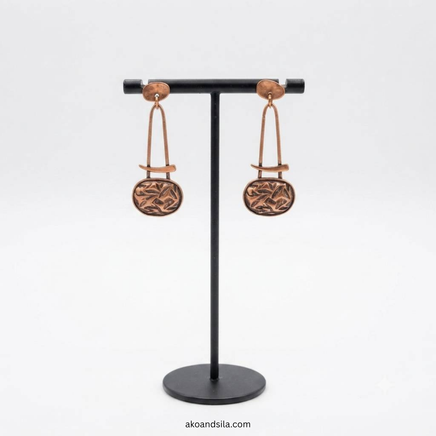 Rose Golden Coin Link Drop Earrings - Image 4