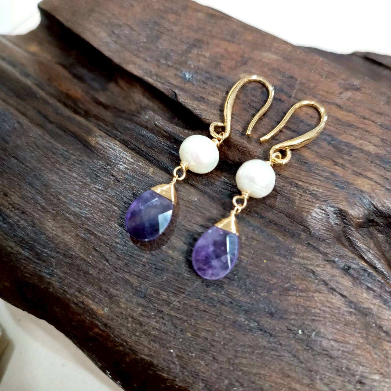 Pearl In Dark Orchid Earrings - Image 6