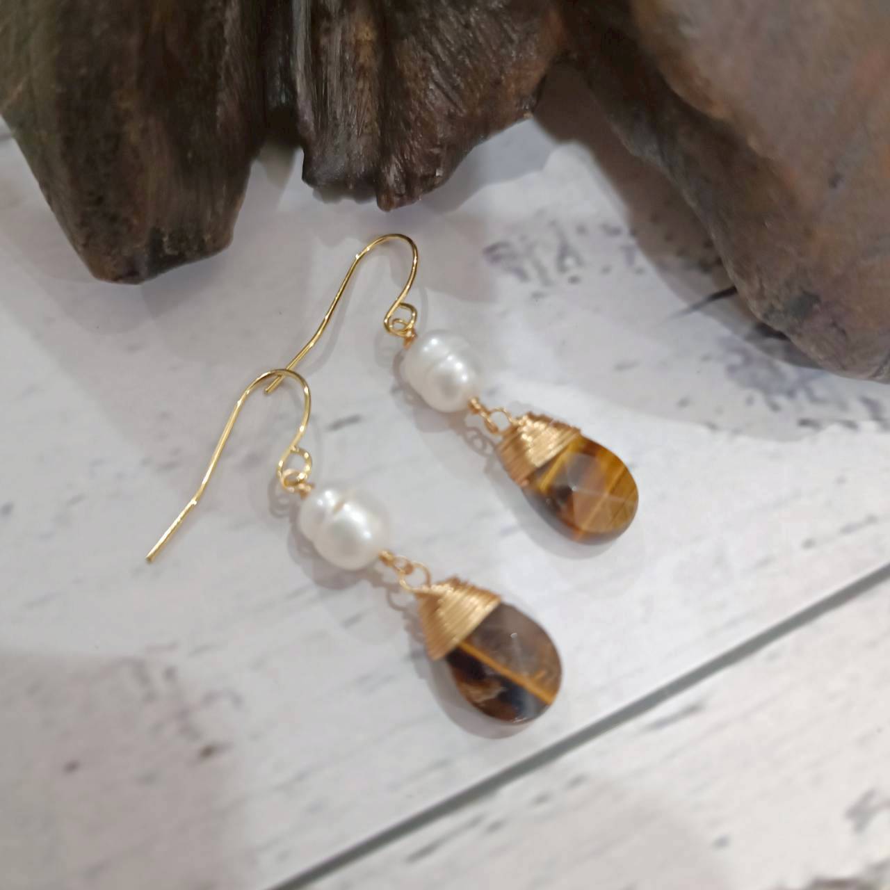 Pearl On Earth Earrings - Image 3