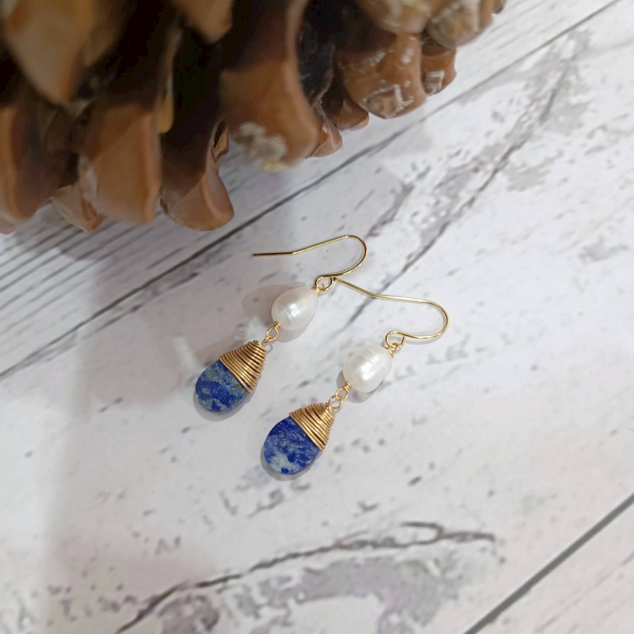 Pearl In Cosmic Blue Horizon Earrings - Image 4