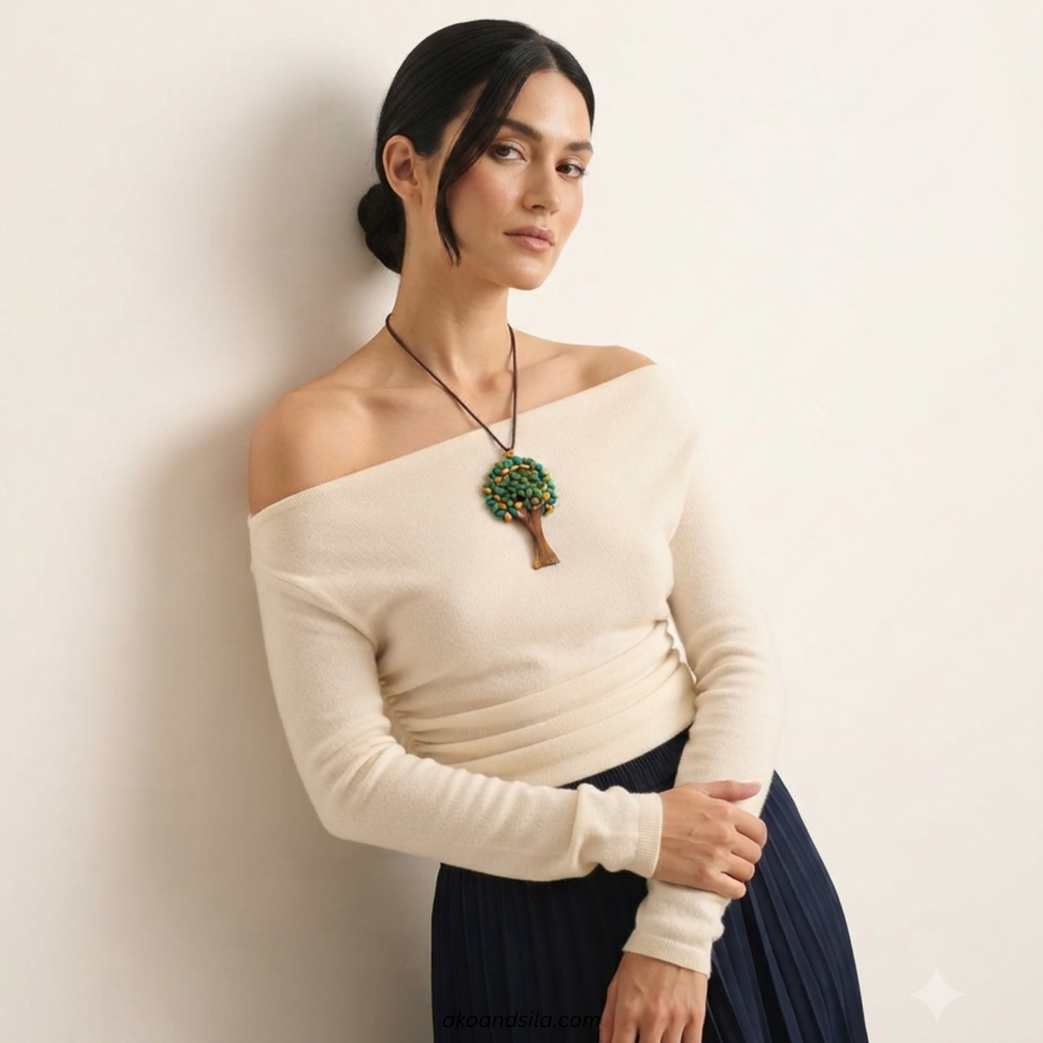 Green Tree Pendant Necklace - Image 4