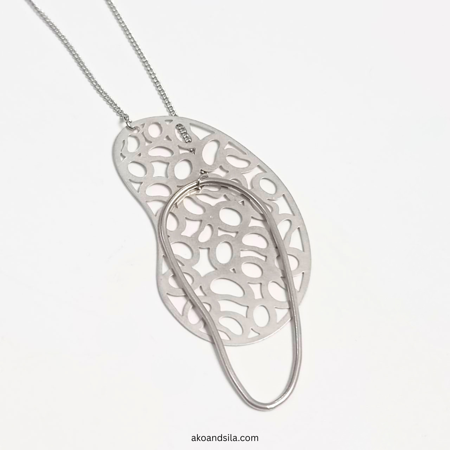 Silver Filigree Leaf Necklace - Image 4