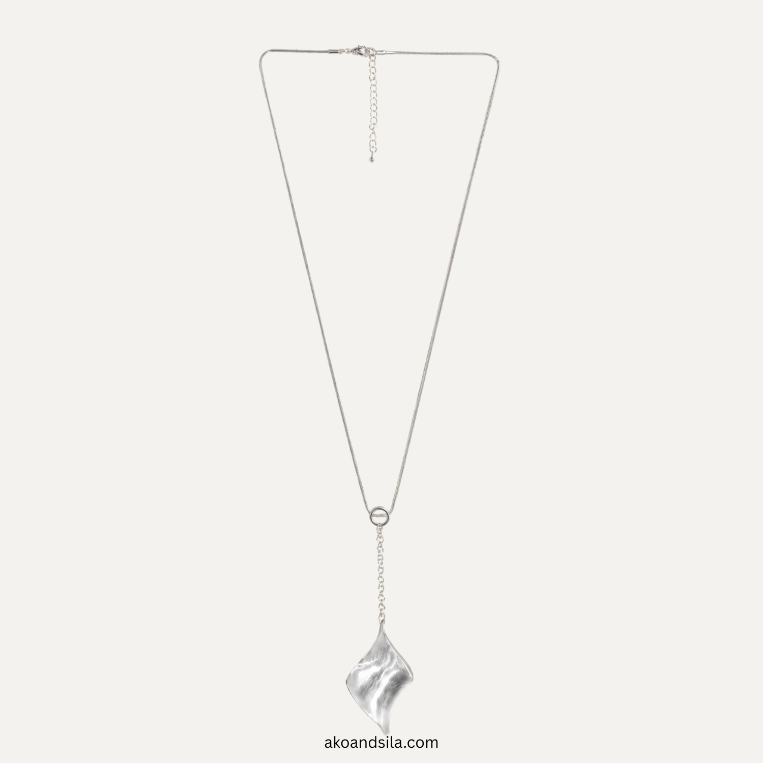 Silver Leaf Pendant Necklace - Image 3