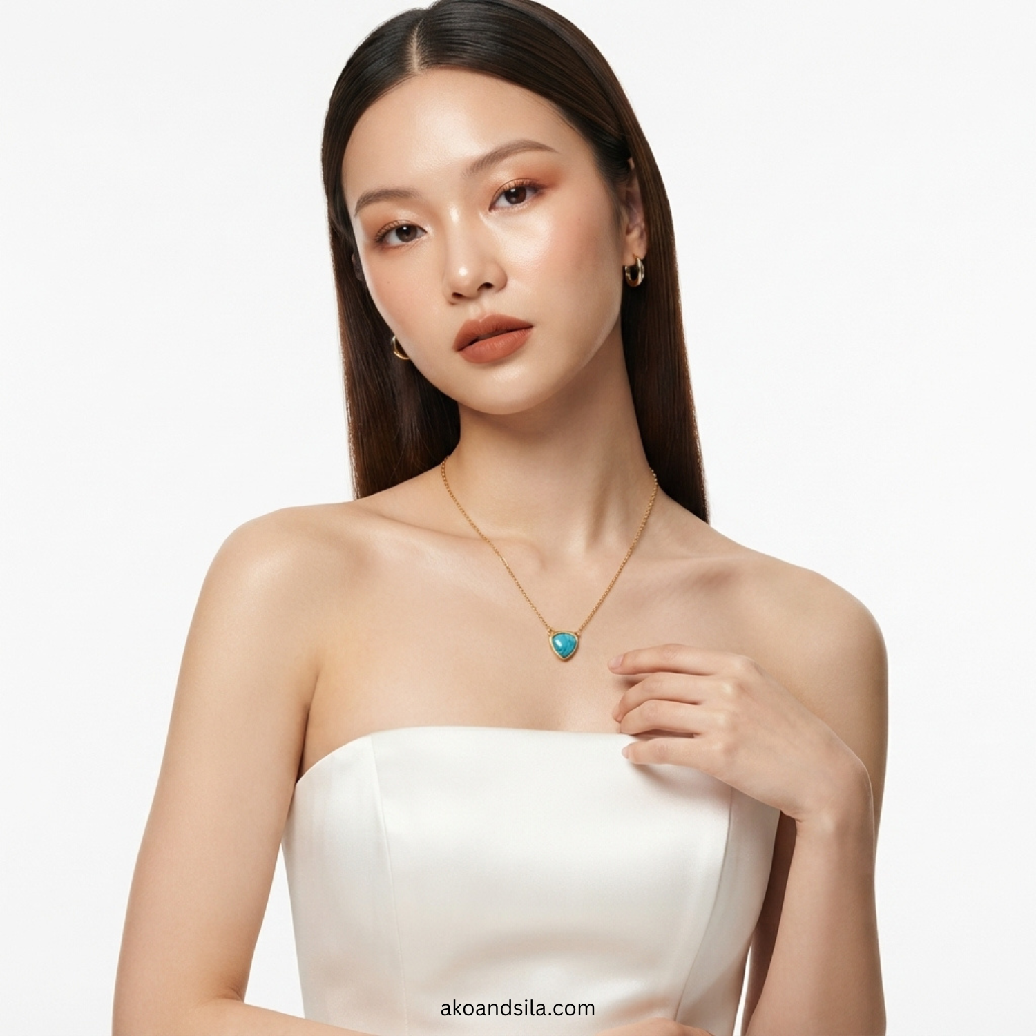 Aqua Delta Necklace - Image 2