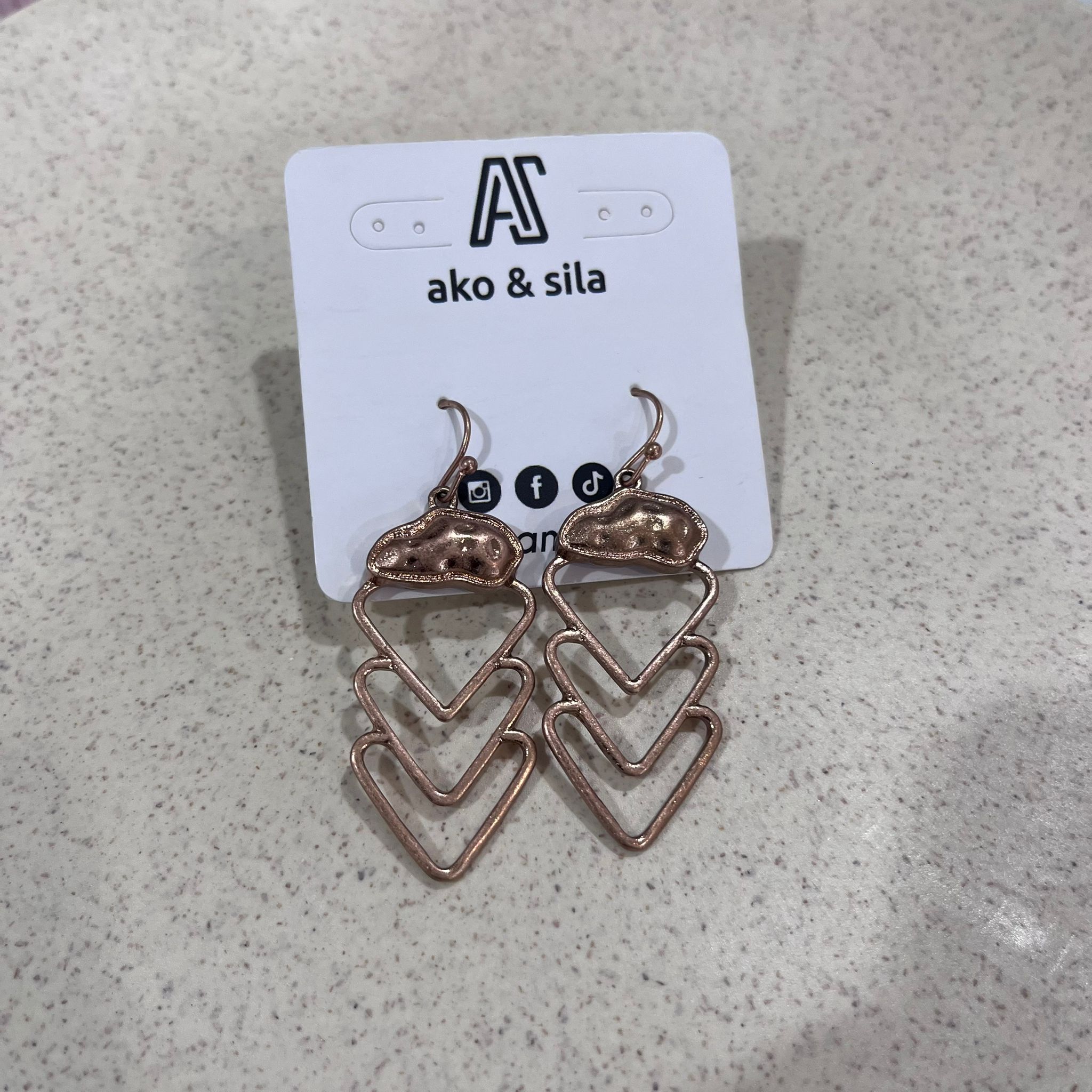 Terra Tier Dangle Earrings - Image 2
