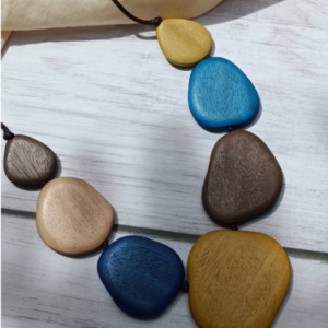 Pebble Wood Necklace