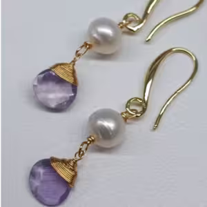 Pearl In Lilac Earrings