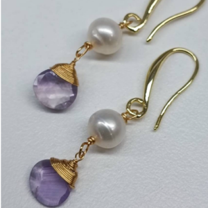 Pearl In Lilac Earrings