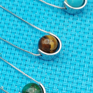 Brown Round Stone Necklace