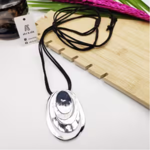 Silver Layered Disc Pendant Necklace