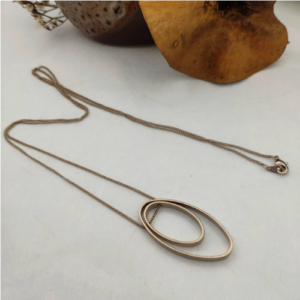 Rose Gold Oval Pendant Necklace