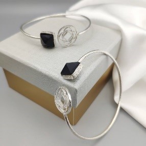 Silver Black Stone Charm Bracelet