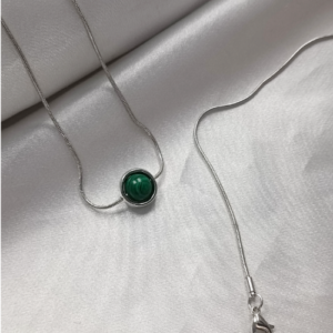 Silver Green Round Necklace