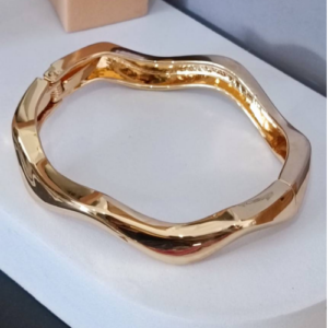 Gold Organic Wave Bracelet